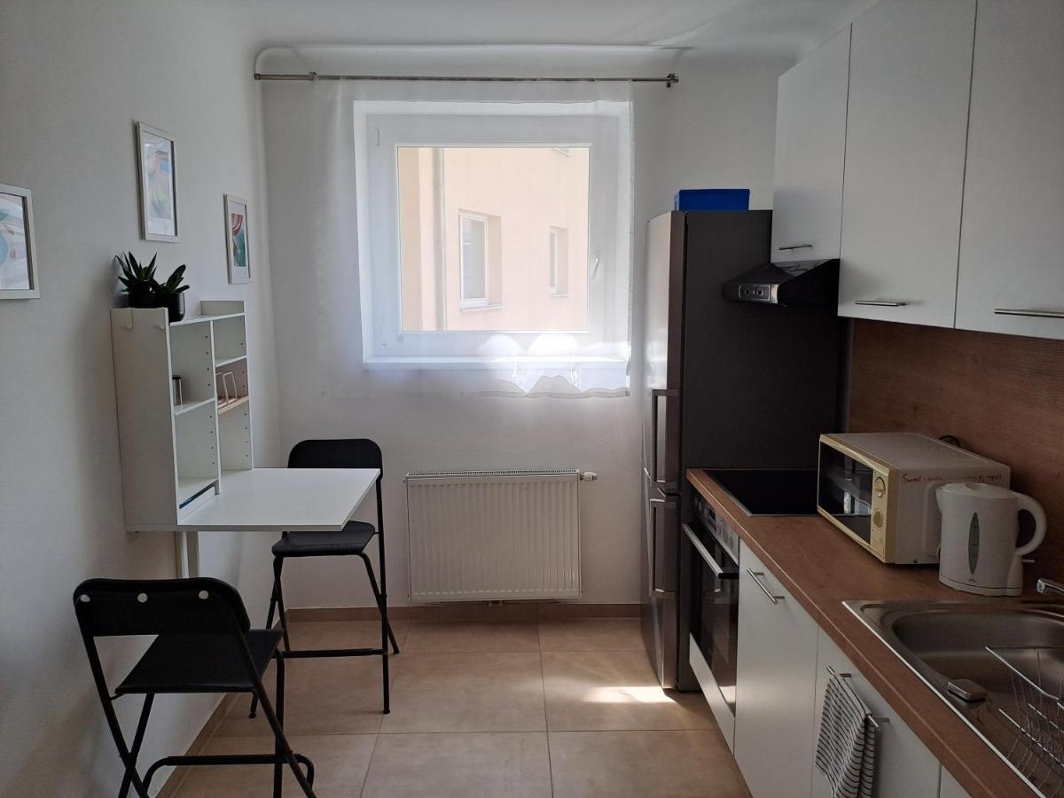 Pal'S Favoriten Apartment Відень Екстер'єр фото